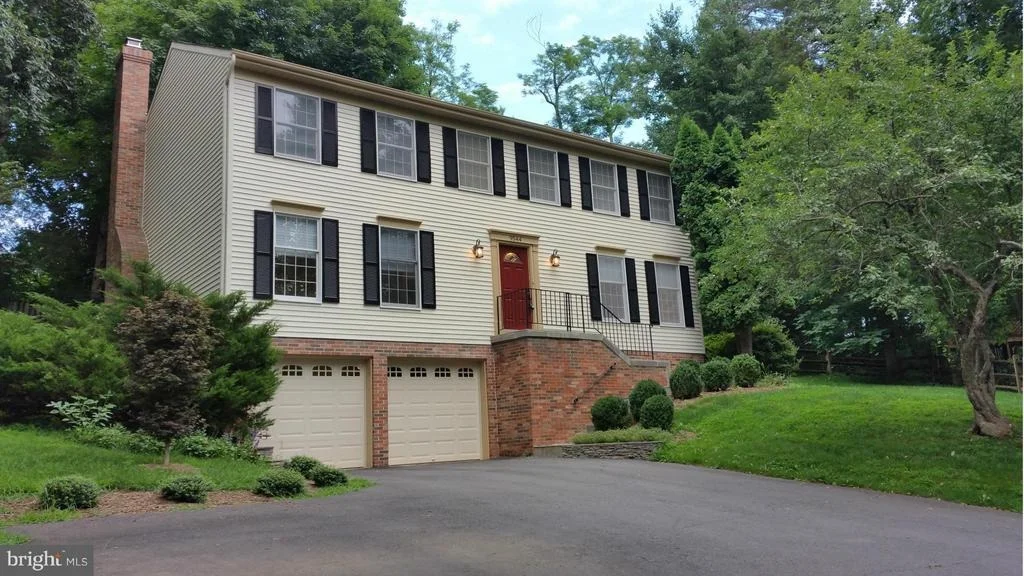 Photo of 9544 LOCUST HILL DRIVE