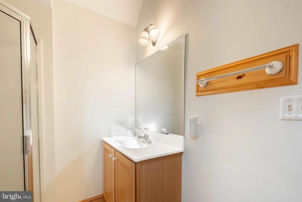 Photo of 128 BRIDGEVIEW LANE