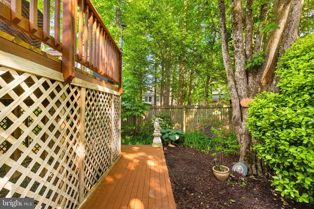 Photo of 9454 LAPSTRAKE LANE