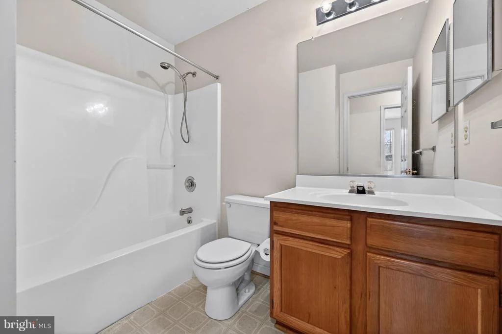 Photo of 111 JANWALL STREET