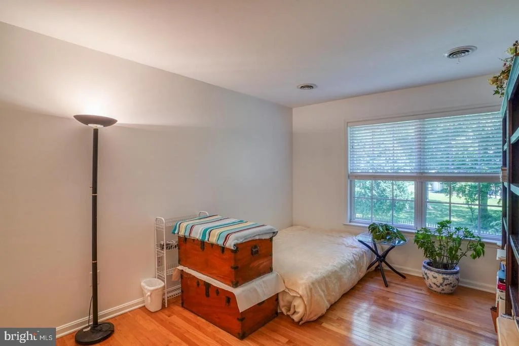 Photo of 305 PEBBLE VALLEY PLACE