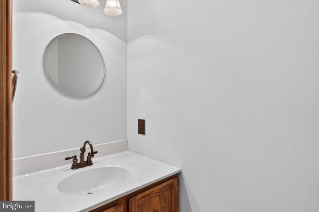 Photo of 10985 BLAKE LANE