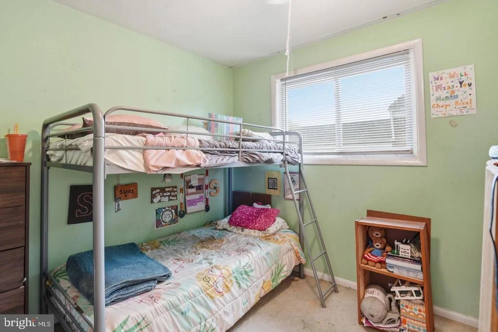 Photo of 5908 WINNER AVENUE