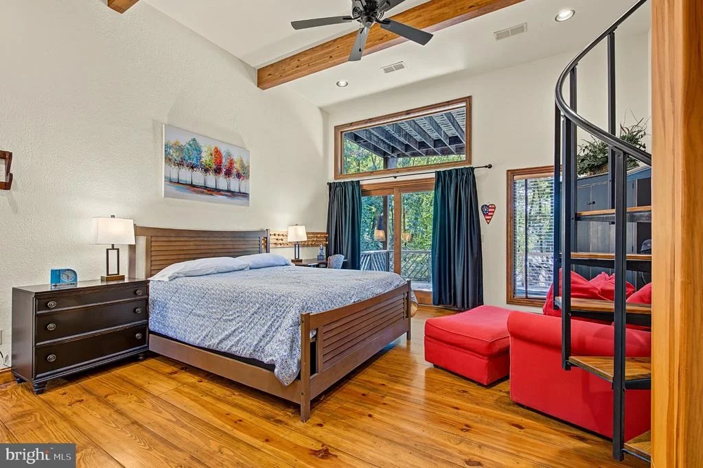 Photo of 2747 MARSH HILL ROAD