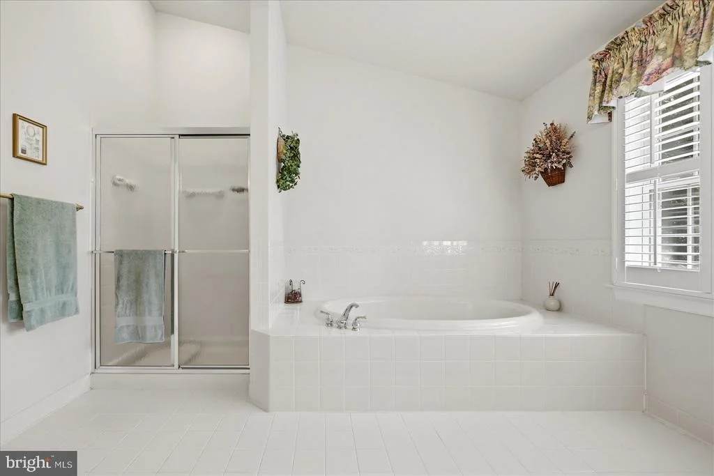 Photo of 45539 LAKESIDE DRIVE