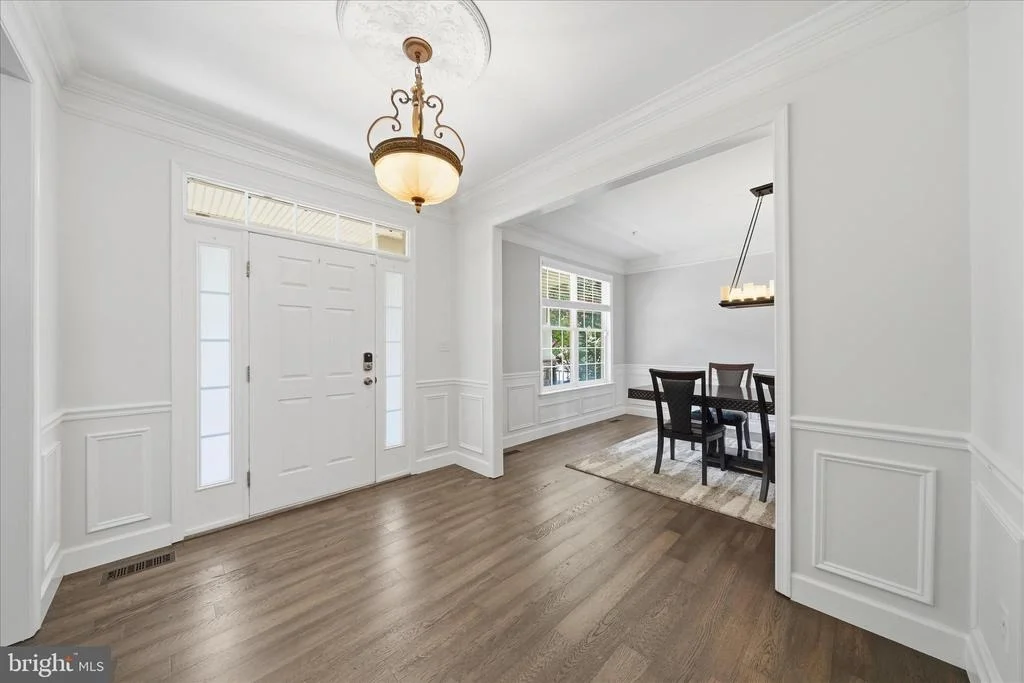 Photo of 23121 FREDERICK ROAD