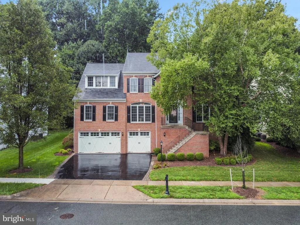 Photo of 5010 TOTHILL DRIVE