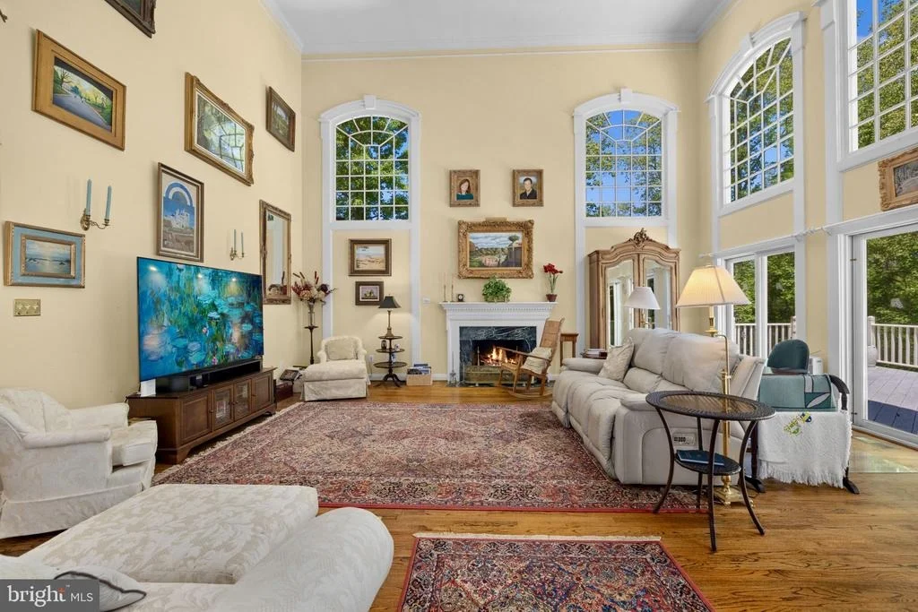 Photo of 897 CHINQUAPIN ROAD