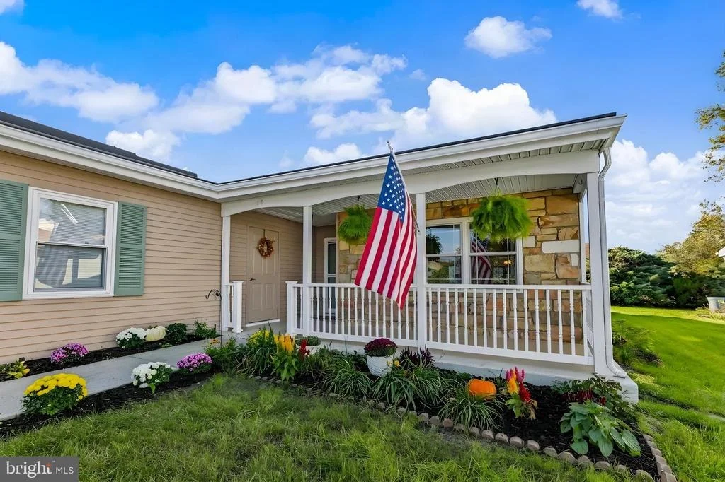 Photo of 79 KINGSTON WAY