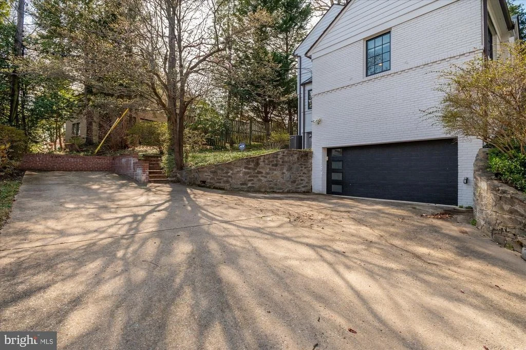 Photo of 5000 OVERLOOK ROAD NW