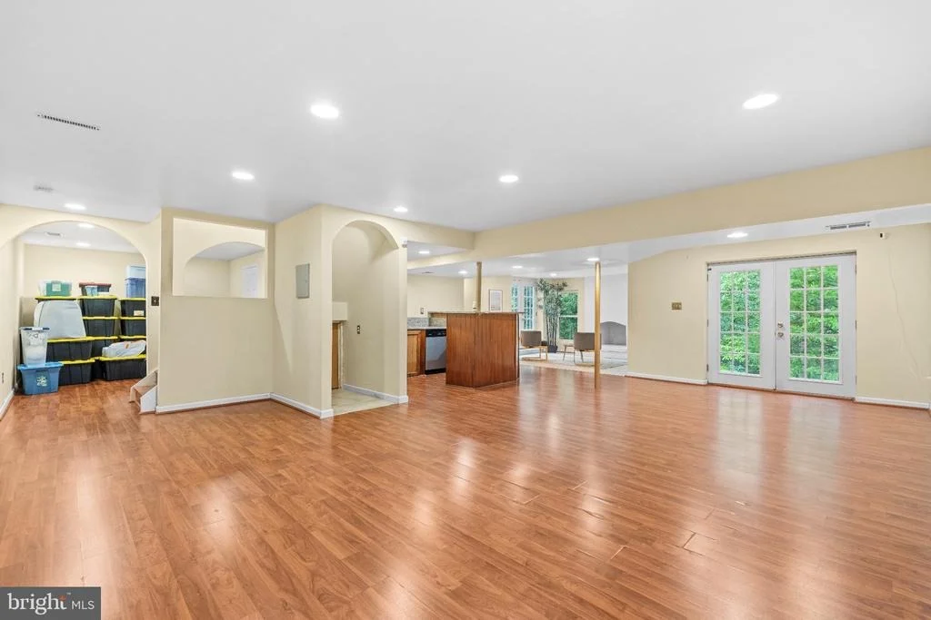 Photo of 6832 COMPTON HEIGHTS