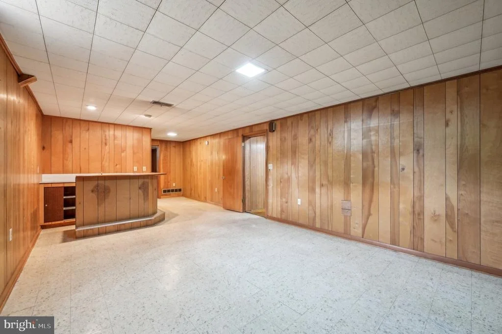 Photo of 707 MIDWAY DRIVE