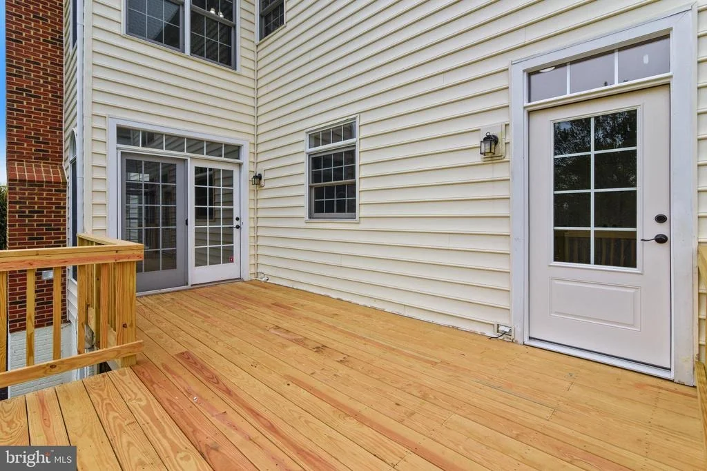 Photo of 24188 SPRING MEADOW CIRCLE