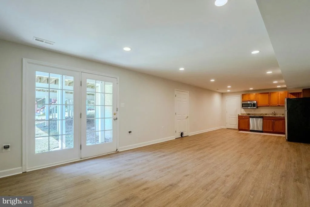 Photo of 17301 ROUNDMONT PLACE