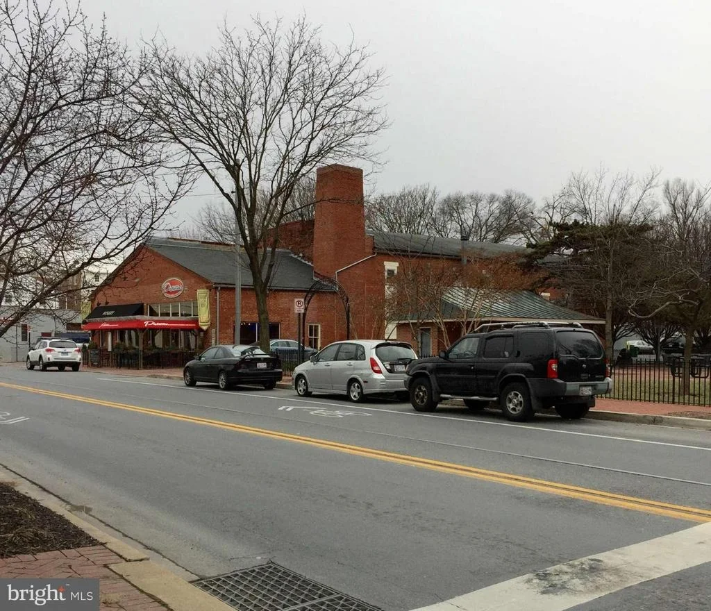 Photo of 306 3RD STREET E