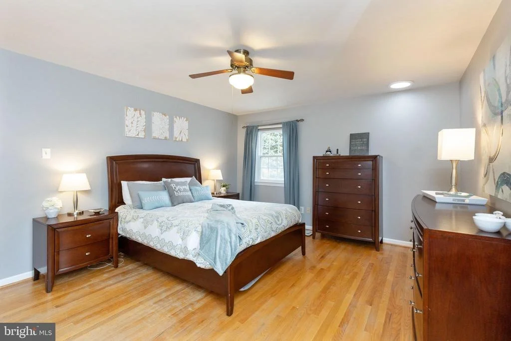 Photo of 3917 KING ARTHUR ROAD