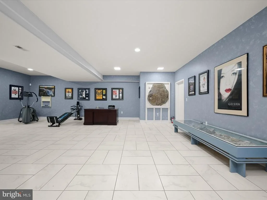 Photo of 1199 ASQUITHPINES PLACE