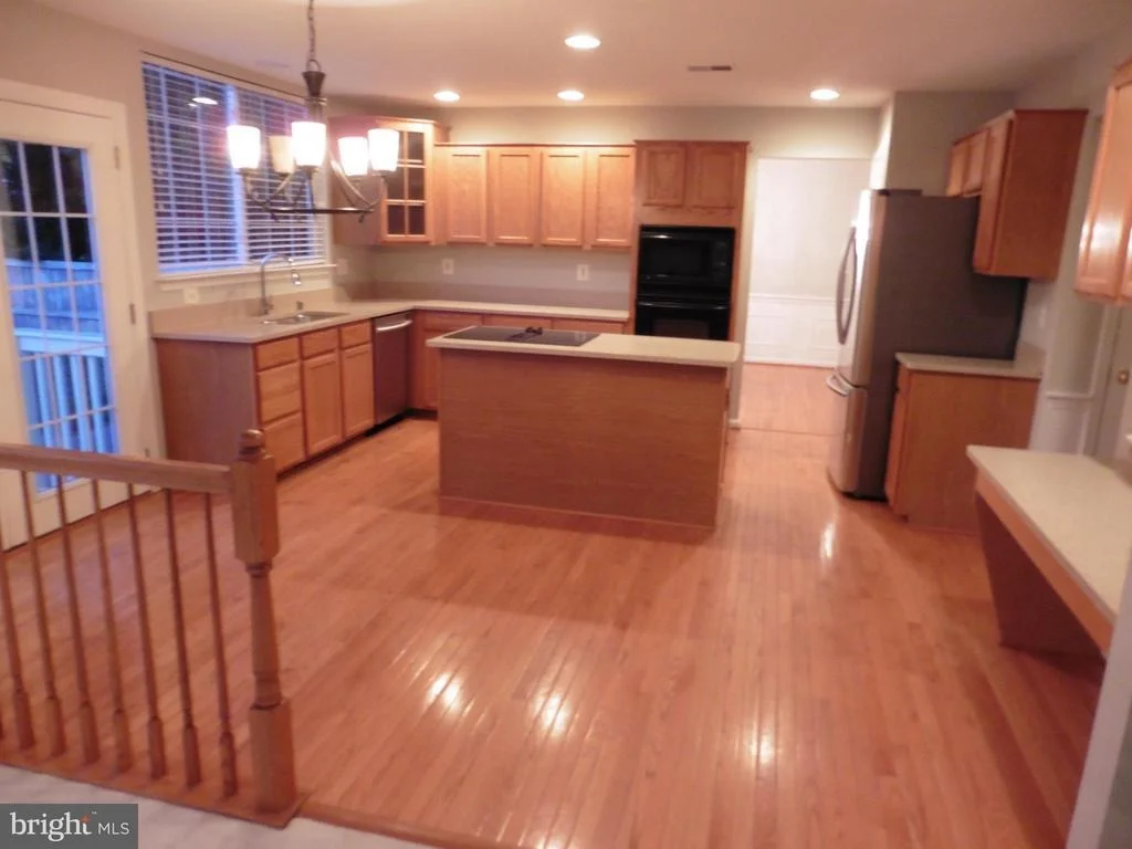 Photo of 9237 STEPHANIE STREET
