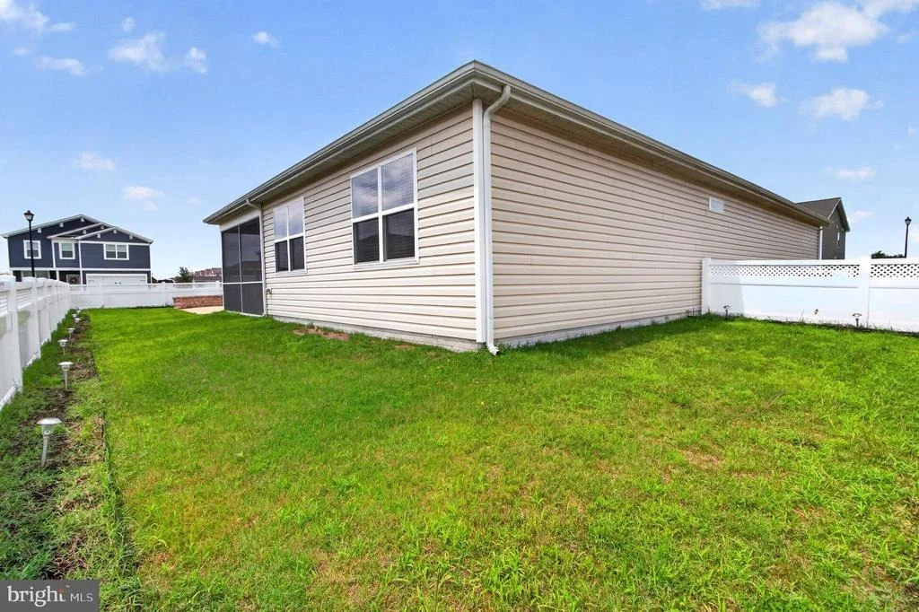 Photo of 20583 SMITHFIELD CIRCLE