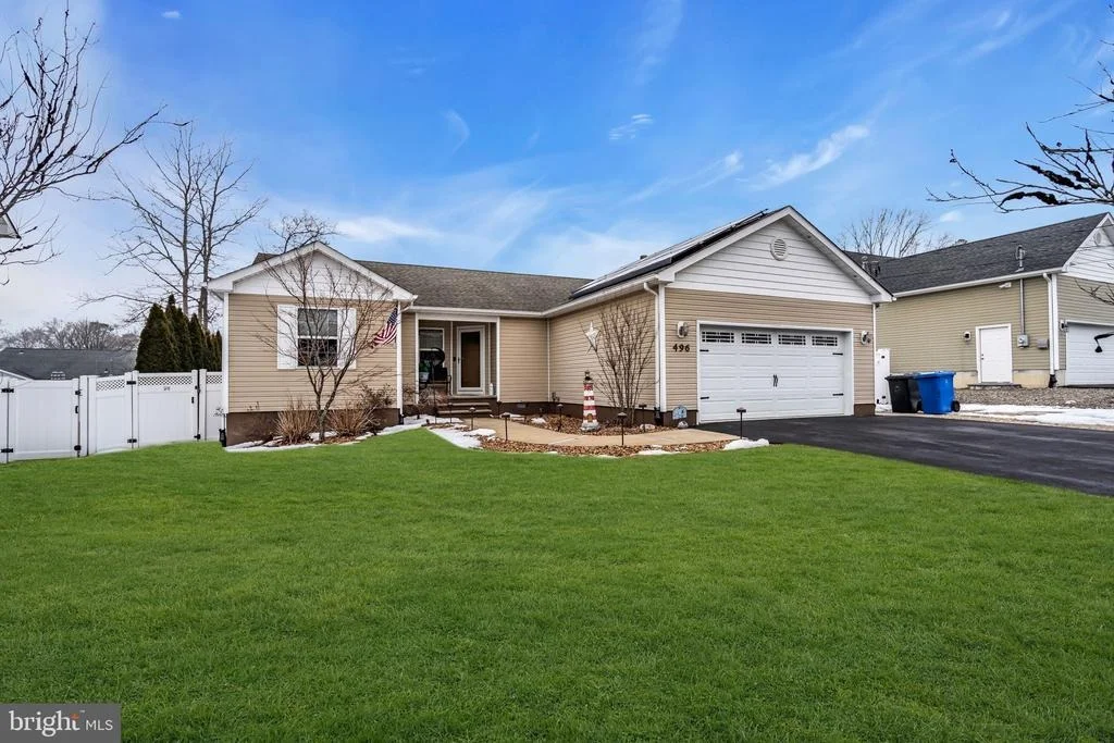 Photo of 496 LIGHTHOUSE DRIVE