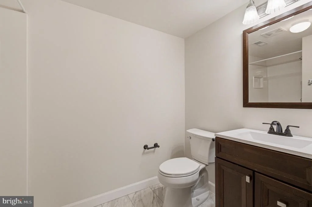 Photo of Unit 3D at 3860 NORMANDY DRIVE