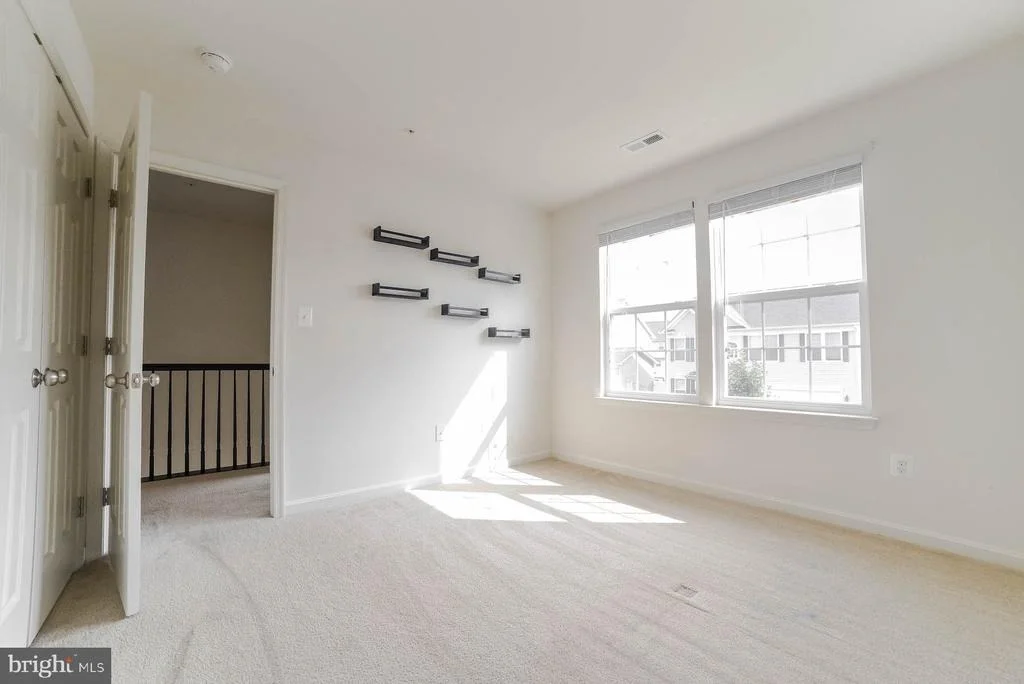 Photo of 22274 SCOTT CIRCLE