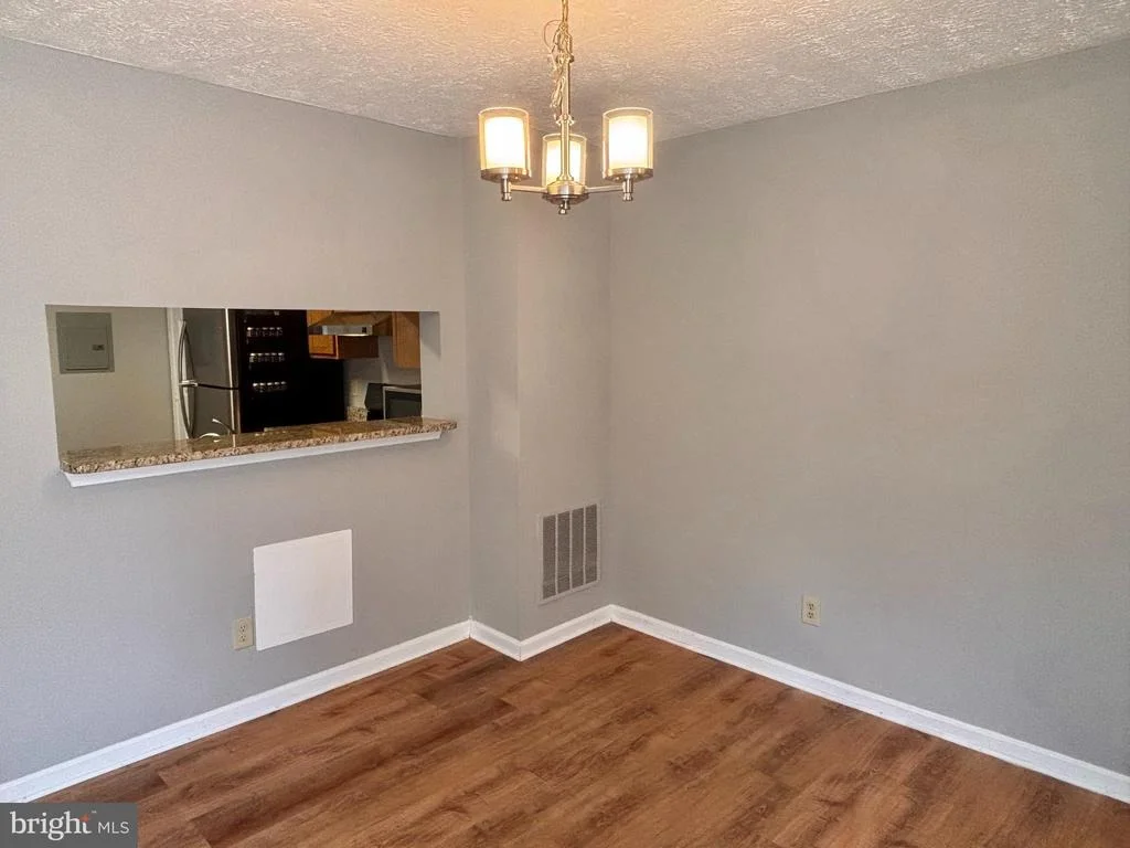 Photo of Unit 5 at 2159 BRISTOL DRIVE