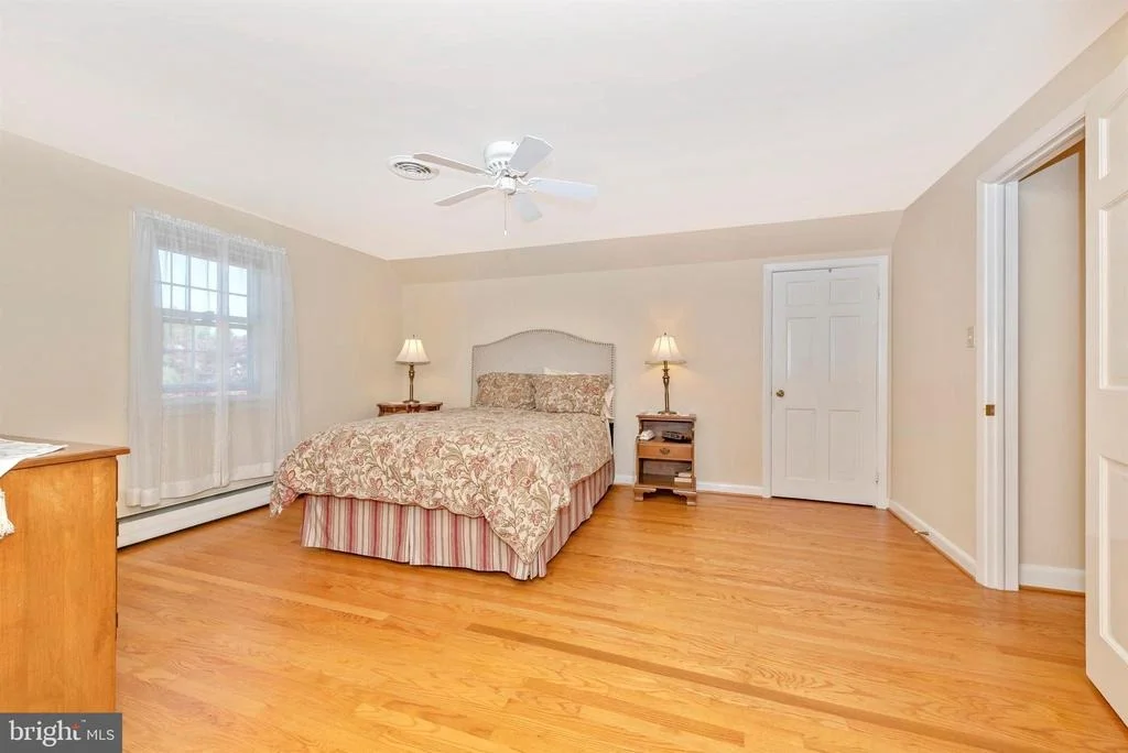 Photo of 4 KLINE BOULEVARD