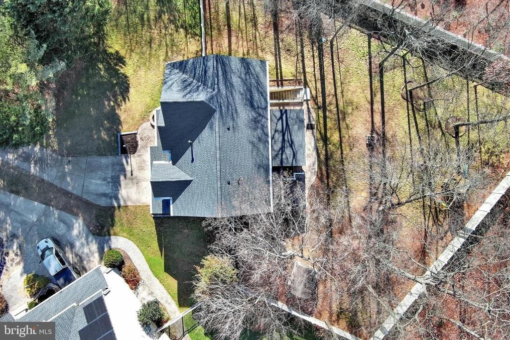 Photo of 1590 CHAPMAN ROAD