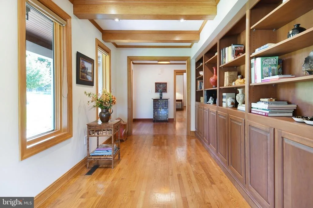 Photo of 1402 THURSTON ROAD