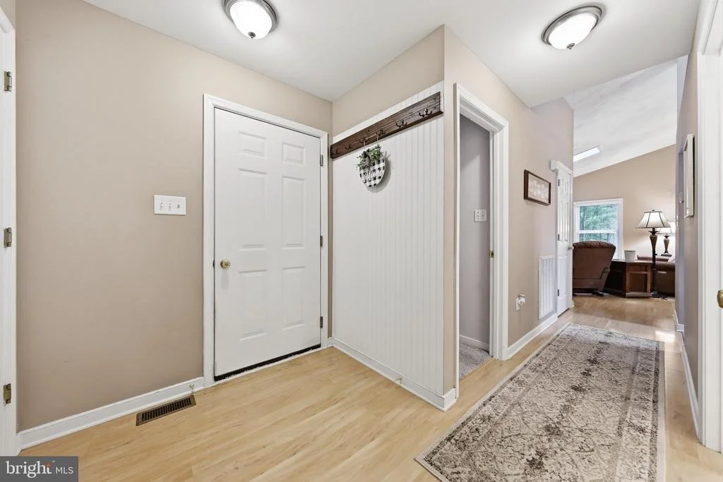 Photo of 18664 RIVERGATE ROAD