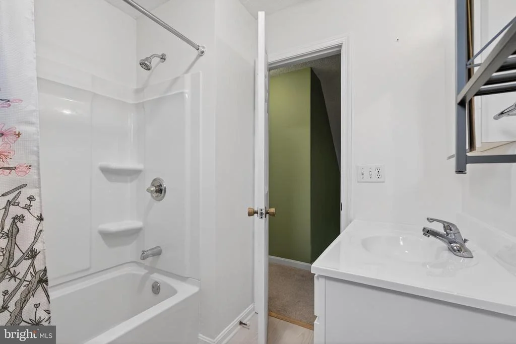 Photo of 10985 BLAKE LANE