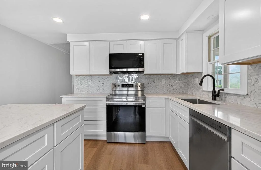Photo of 118 CHESAPEAKE DRIVE