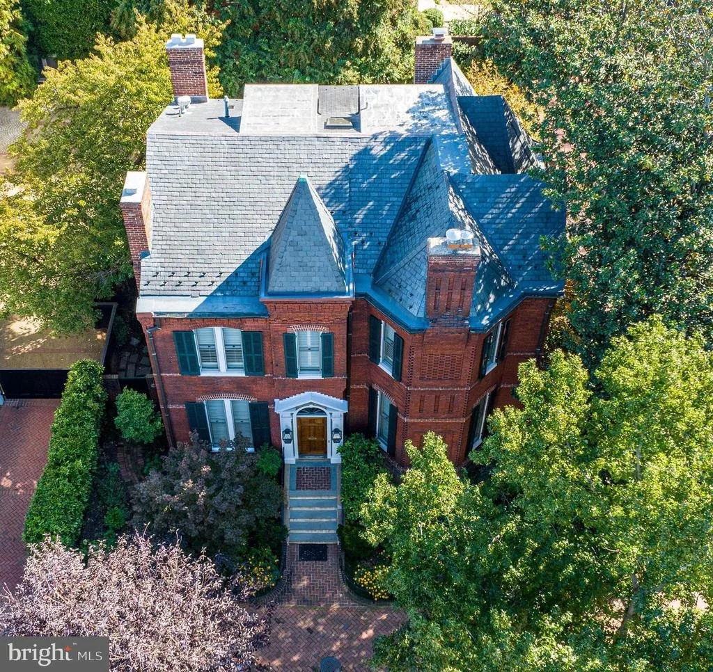 Photo of 1601 28TH STREET NW