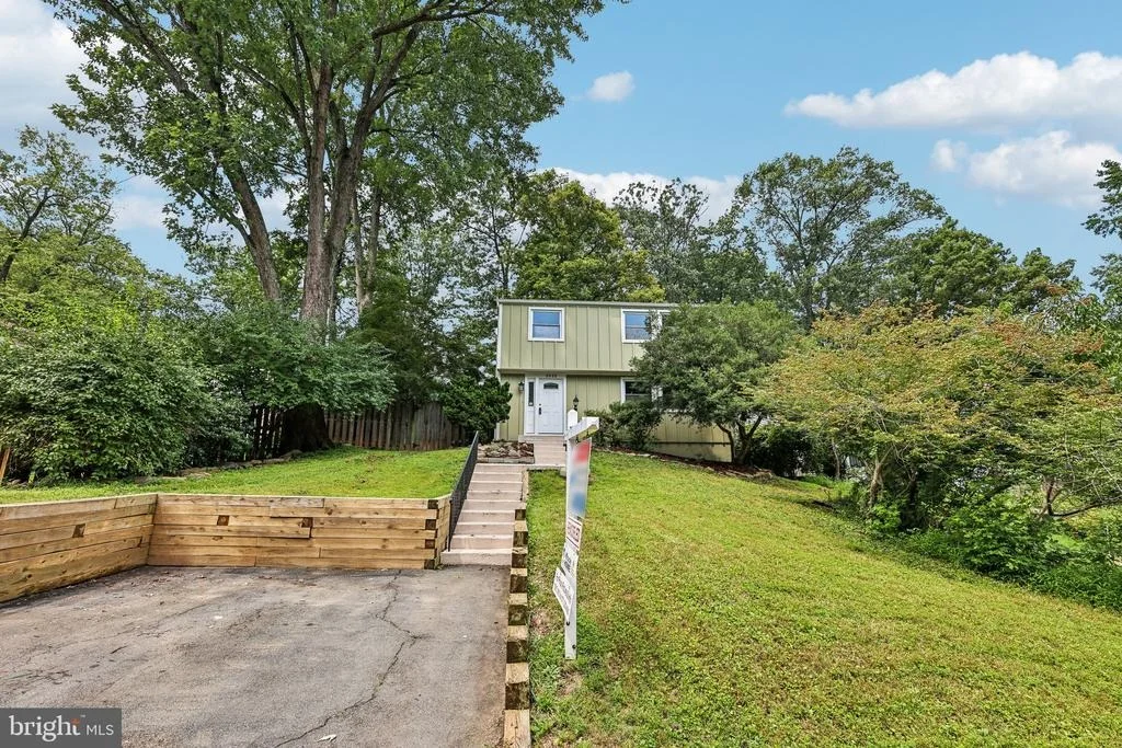Photo of 2322 OLD TRAIL DRIVE