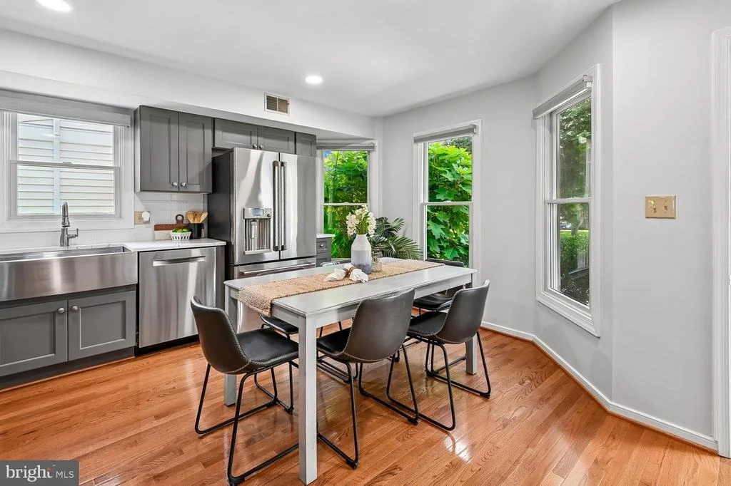 Photo of 7236 RIDING HOOD CIRCLE SE