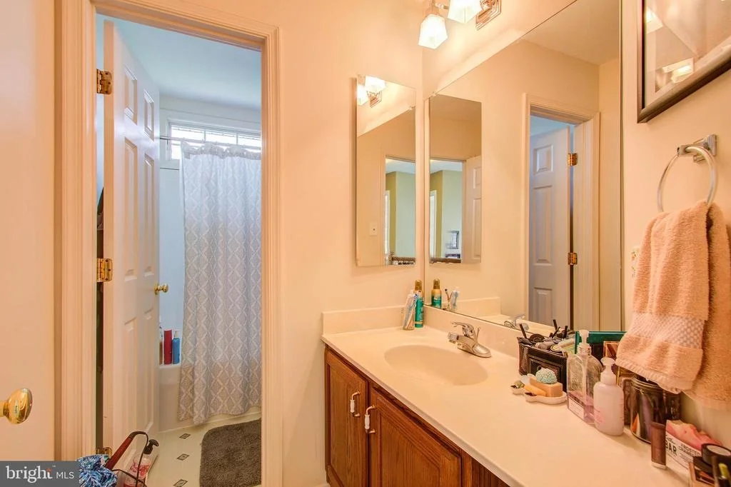 Photo of 6704 SKIPWITH COURT