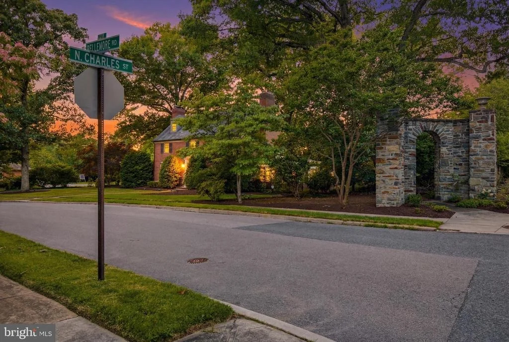 Photo of 2 BELLEMORE ROAD