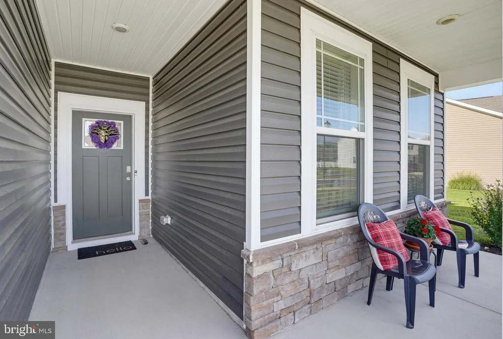 Photo of 30698 WATERFRONT DRIVE