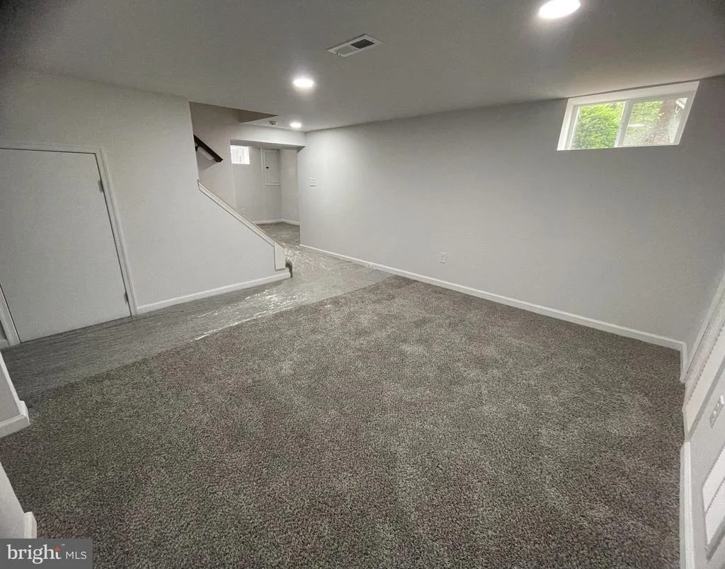 Photo of 401 FOREST VIEW