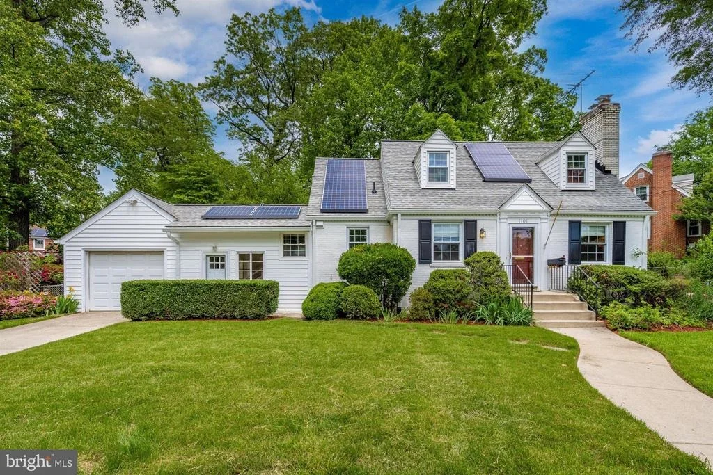 Photo of 1101 ROSWELL DRIVE