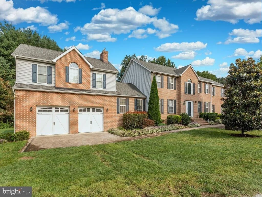 Photo of 12500 PERRYWOOD LANE