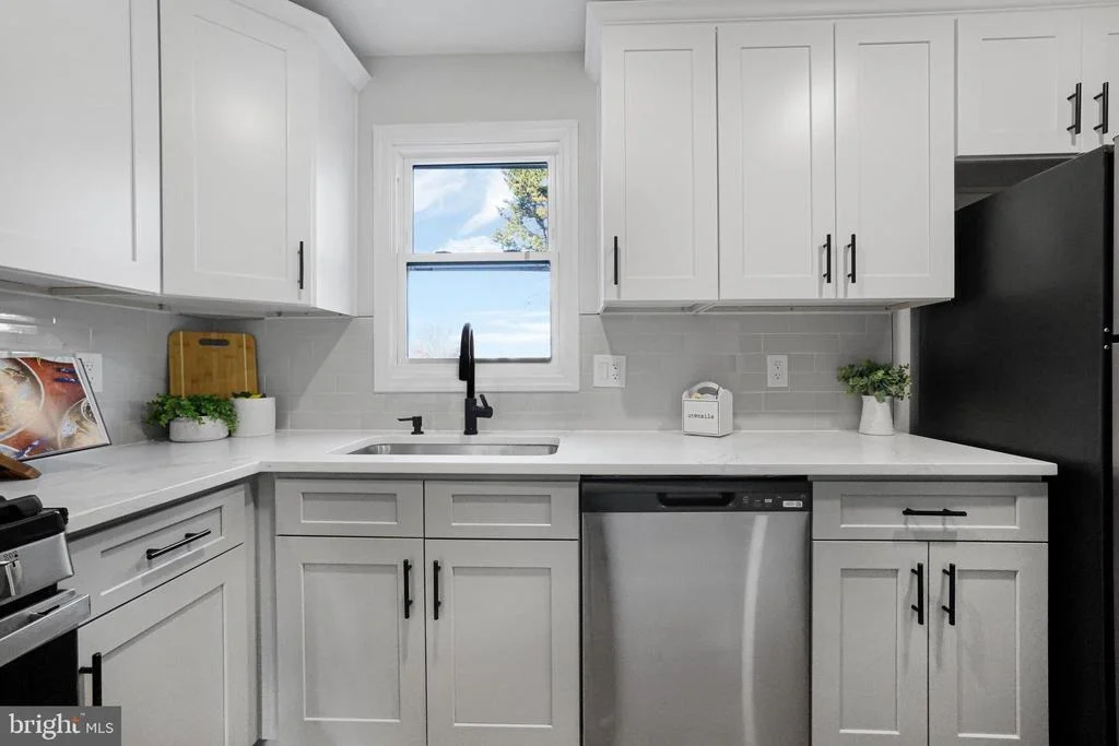 Photo of 4305 GARRETT PARK ROAD