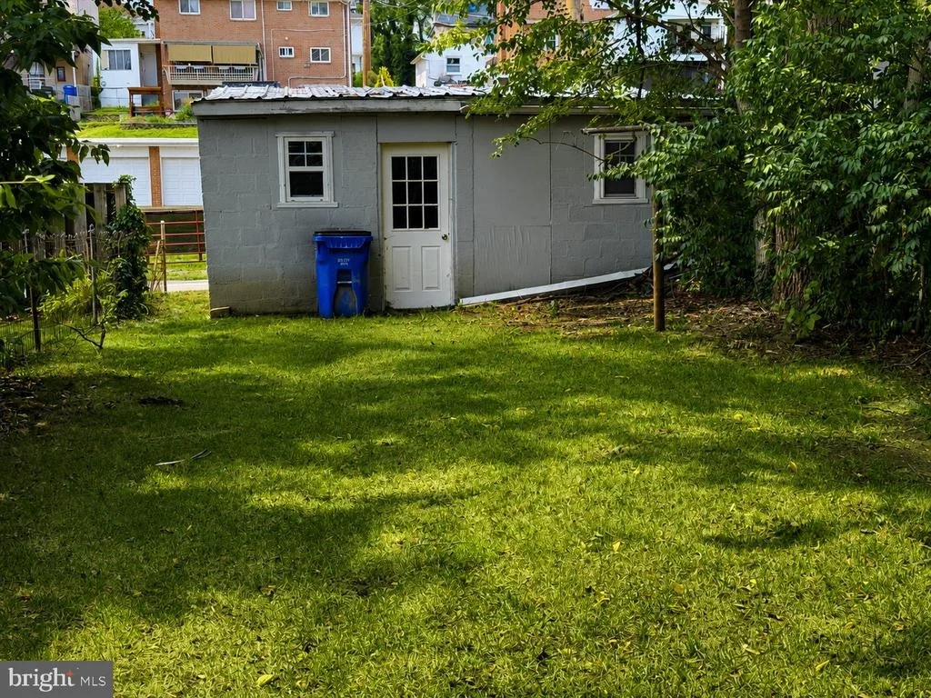 Photo of 153 SUMMIT AVENUE