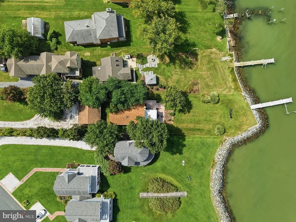 Photo of 6114 SUNSET LANE
