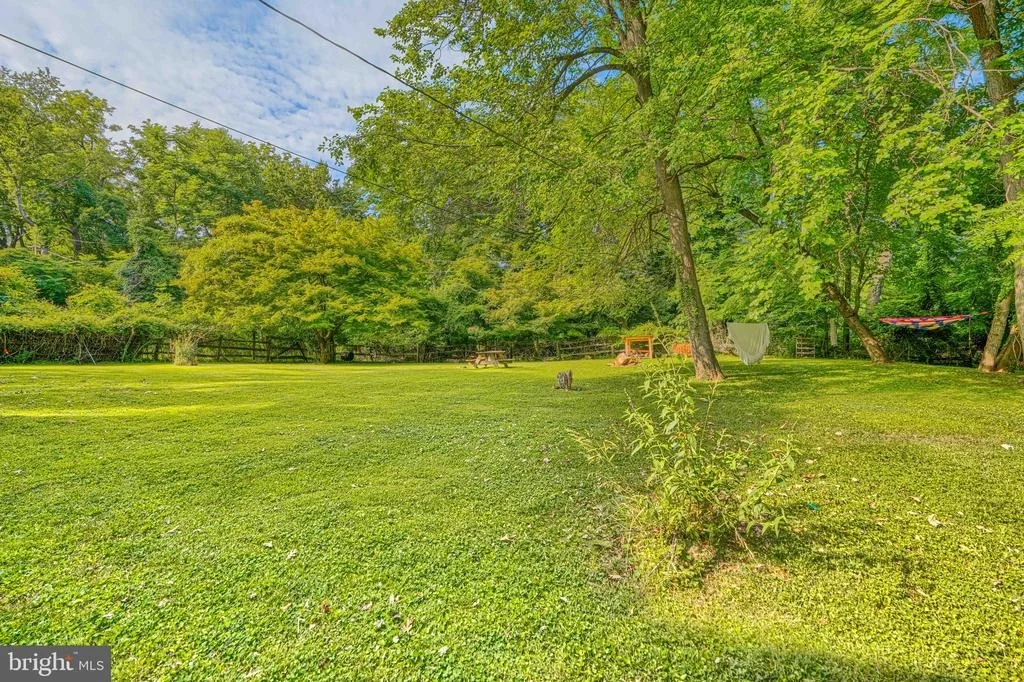 Photo of 4606 CEDAR GARDEN ROAD
