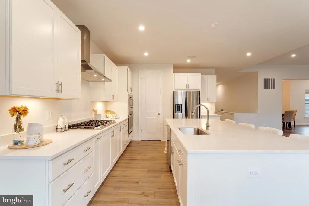 Photo of 43044 GREELEY SQUARE