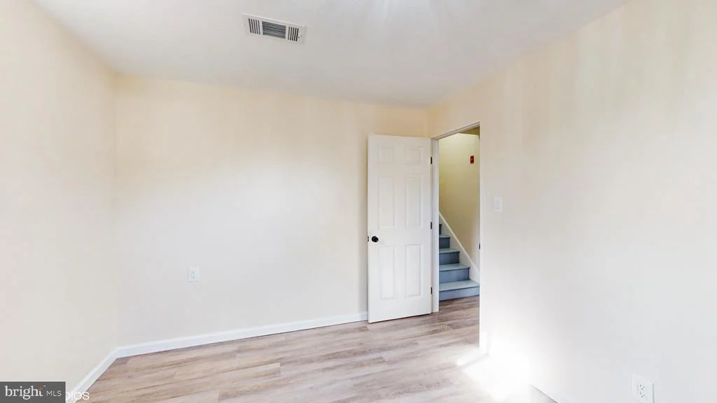 Photo of 5906 KIRBY ROAD