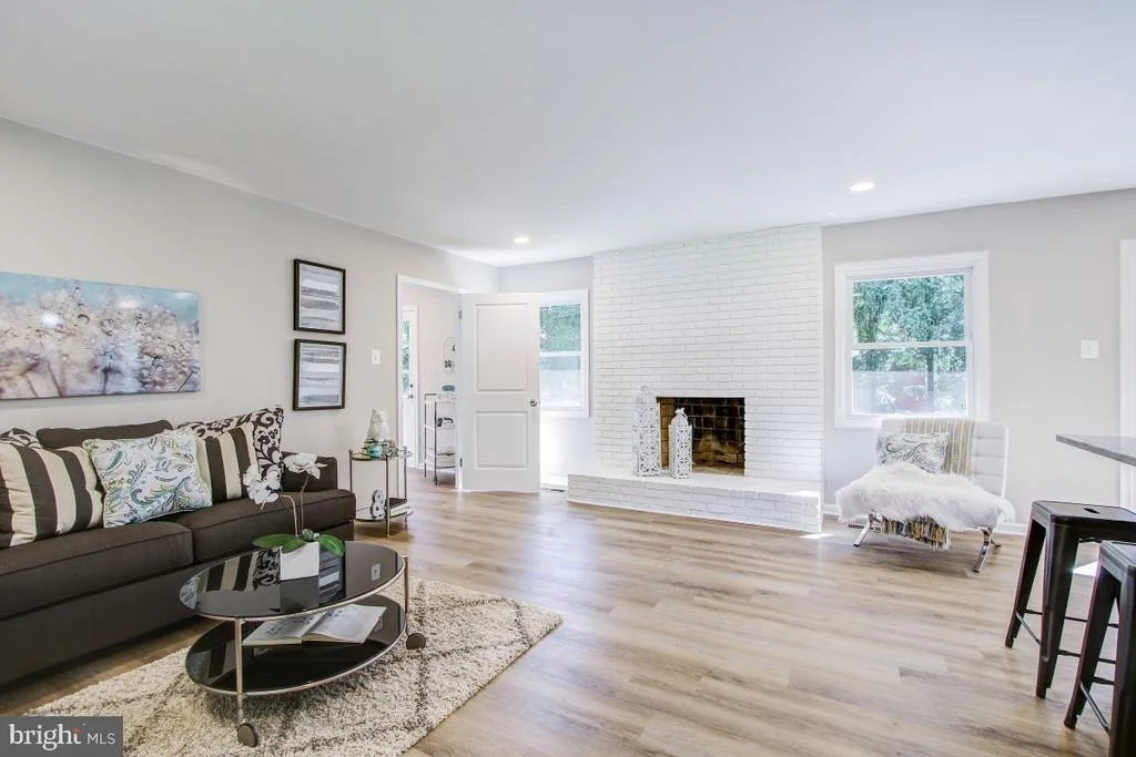 Photo of 14105 BLAZER LANE