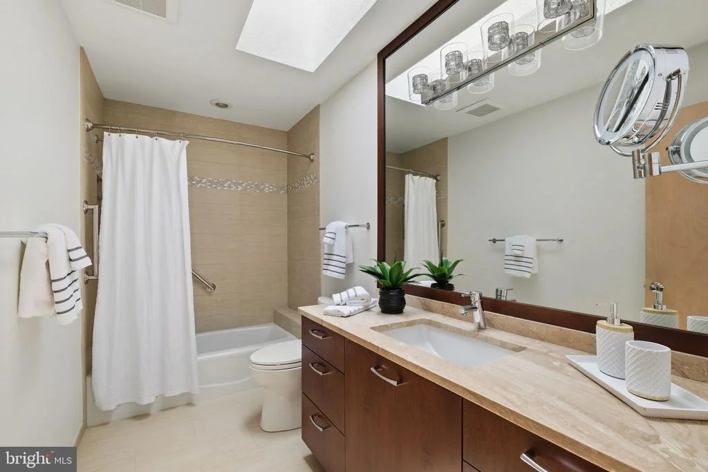 Photo of 11505 LE HAVRE DRIVE